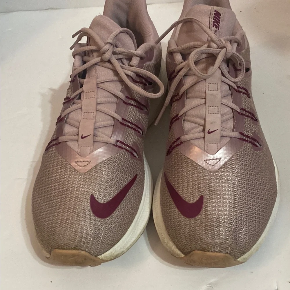 Womens Nike Quest Plum Chalk/True Berry BV6139 500 Size 9.5